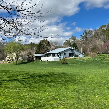 Firefly Fields 2-Acres With Guest House, Game Room, Mountain & River Views Sevierville Extérieur photo