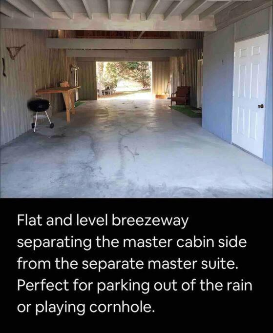 Hébergement de vacances Firefly Fields 2-acres With Guest House, Game Room, Mountain & River Views Sevierville